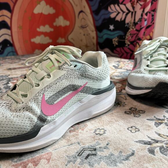 Nike Winflo 11 Women's Running Sneakers Outdoor Athletic Walking Shoes Size 9 - Picture 13 of 14